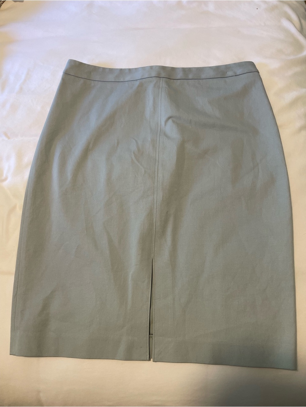 Banana Republic beautiful pale bluePencil Skirt with front Vent